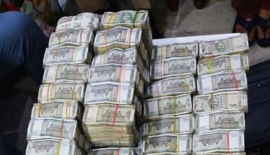 Railway officer trapped, raid recovered Rs 2.61 crore cash