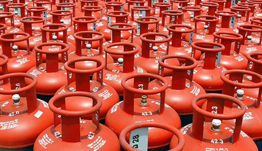 As soon as the festive season arrives, the prices of gas cylinders increase again.