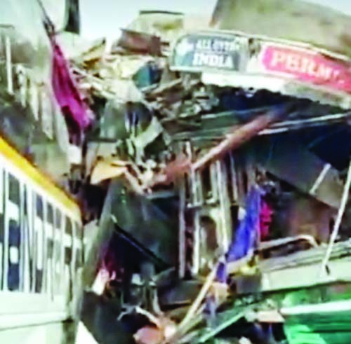 Sleeper bus-truck collides on highway, both drivers killed, four injured
