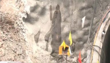 Unique incident in Uttarkashi amid rescue, a figure like Lord Shiva emerged outside the tunnel.