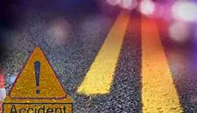Bike collides with camel cart while going to wedding, one young man died, another injured