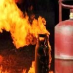 बीकानेर: गैस सिलेंडर में रिसाव के चलते घर में लगी आग, माँ बेटी सहित तीन लोग झुलसे