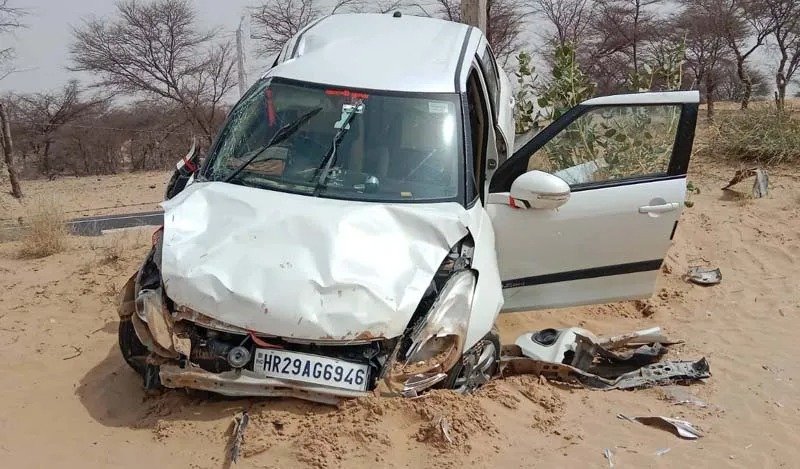 बीकानेर: अनियंत्रित होकर पलटी स्विफ्ट कार: बड़ा हादसा टला, पुलिस जुटी जांच में